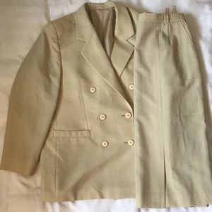 Vintage Dutch pale yellow/grey poly/wool double breasted jacket& skirt suit EUC